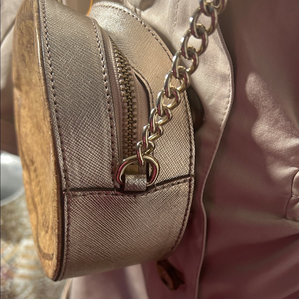 Kate Spade Tan and Gold Crossbody Bag - Picture 5 of 9